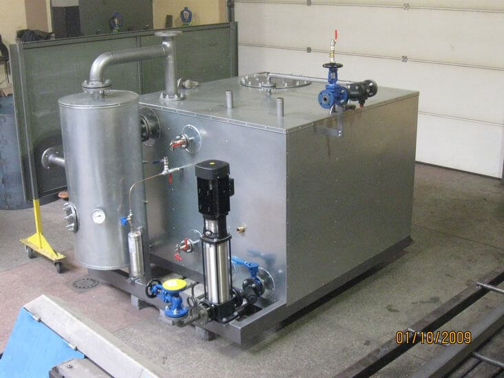 Square feed water tank